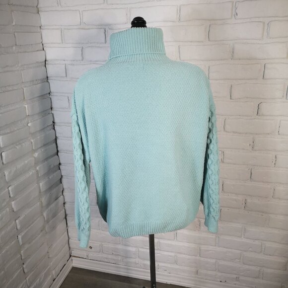 Pennmans Ladies Size Large Loose Fit Mint Green Turtleneck Sweater - Picture 2 of 9